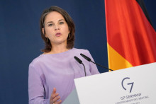 &lt;p&gt;Nemecká ministerka zahraničných vecí Annalena Baerbocková na záverečnej tlačovej konferencii počas summitu ministrov zahraničných vecí G7 v nemeckom Weissenhaeuser Strand, 14. mája 2022. FOTO: Marcus Brandt/Pool via REUTERS &lt;/p&gt;