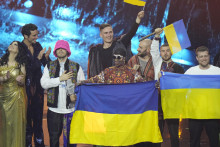 Ukrajinská hiphopová skupina Kalush Orchestra.