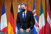 Minister zahraničných vecí USA Antony Blinken na neformálnom stretnutí ministrov zahraničných vecí NATO v Berlíne, Nemecko, 15. mája 2022. FOTO: REUTERS/Kevin Lamarque