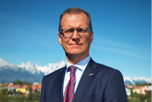 Krzysztof Strzałka je veľvyslancom Poľska na Slovensku od roku 2018. FOTO: Archív HN