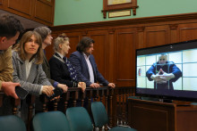 &lt;p&gt;Ruský opozičný líder Alexej Navaľnyj, ktorý si odpykáva trest vo väzení za podvod a pohŕdanie súdom. FOTO: REUTERS&lt;/p&gt;