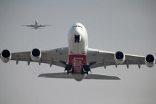 Lietadlo leteckej spoločnosti Emirates, ilustračný obrázok. FOTO: Reuters