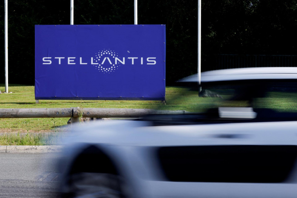 Logo spoločnosti Stellantis. FOTO: REUTERS