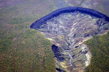&lt;p&gt;Kráter je pomenovaný podľa rieky Batagajka, prítoku rieky Jana. &lt;/p&gt;