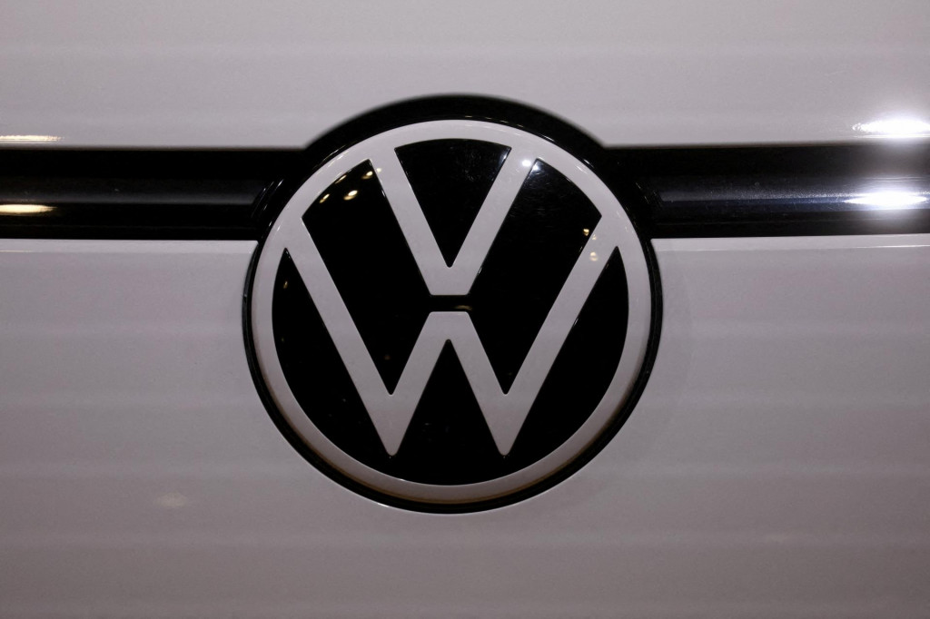&lt;p&gt;Logo spoločnosti Volkswagen. FOTO: REUTERS&lt;/p&gt;