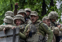 &lt;p&gt;Ukrajinskí vojaci, ilustračný obrázok. FOTO: Reuters&lt;/p&gt;
