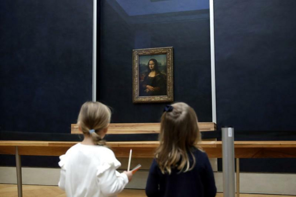 Obraz Mony Lisy v parížskom múzeu Louvre. FOTO: Reuters