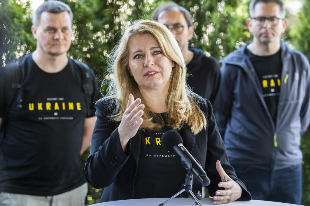 Prezidentka Zuzana Čaputov&aacute; po n&aacute;vrate z Ukrajiny v Bratislave. FOTO: TASR/Jaroslav Nov&aacute;k