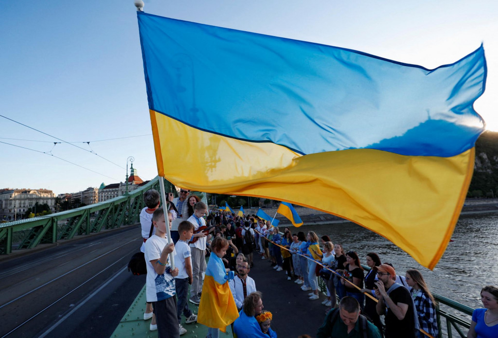 Ukrajinská vlajka, ilustračný obrázok. FOTO: Reuters