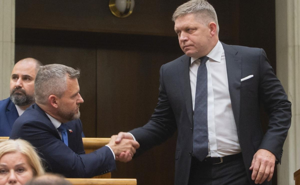 Peter Pellegrini a Robert Fico. FOTO: TASR/Martin Baumann

