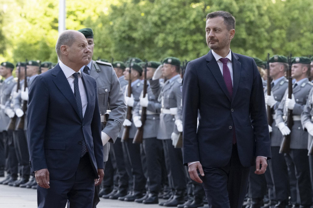 &lt;p&gt;Nemecký kancelár Olaf Scholz a vpravo slovenský predseda vlády Eduard Heger počas ich stretnutia v Úrade spolkového kancelára 13. júna 2022 v Berlíne. FOTO: TASR/Pavel Neubauer&lt;br /&gt;
&lt;br /&gt;
&lt;br /&gt;
&lt;br /&gt;
&lt;br /&gt;
 &lt;/p&gt;