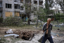 Bachmut patrí medzi tie mestá na východe Ukrajiny, ktoré Rusi svojim ostreľovaním najviac poškodili. FOTO: Reuters