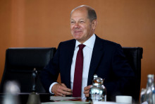&lt;p&gt;Nemecký kancelár Olaf Scholz na týždennom zasadnutí nemeckého kabinetu v Berlíne. FOTO: Reuters &lt;/p&gt;