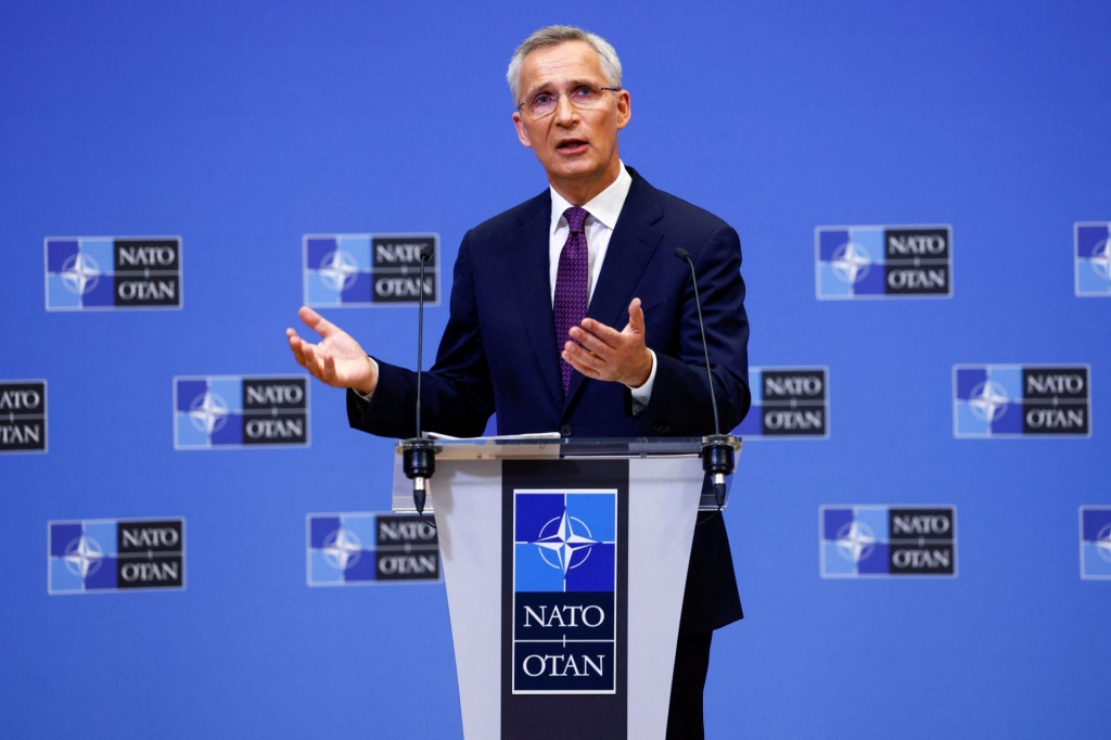 Gener&aacute;lny tajomn&iacute;k NATO Jens Stoltenberg na tlačovej konferencii pred stretnut&iacute;m ministrov obrany NATO, 15. j&uacute;na 2022. FOTO: REUTERS