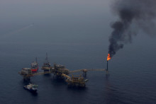 Ropná plošina, ilustračný obrázok. FOTO: Reuters