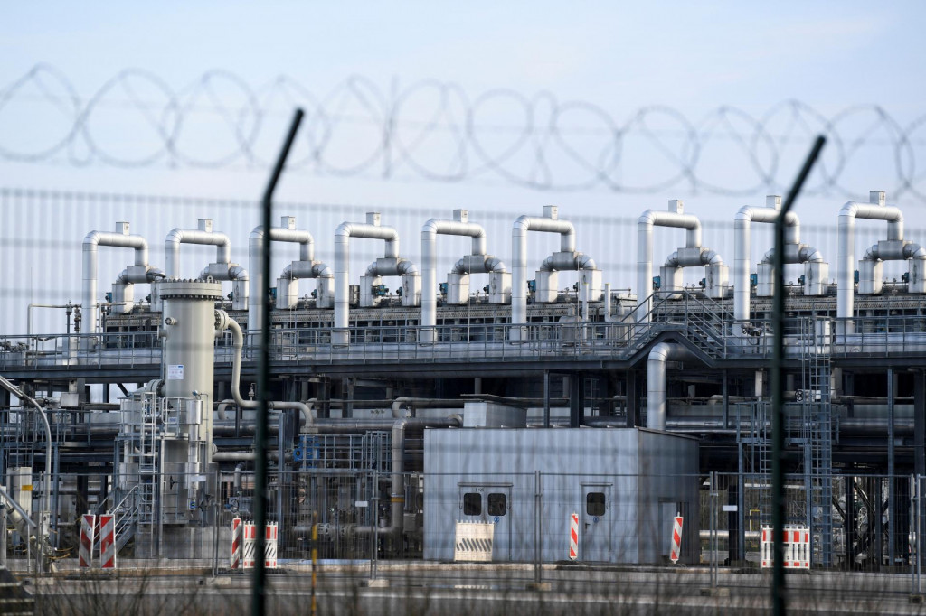 Sklad zemného plynu Asstora, ktorý je najväčším zásobníkom zemného plynu v západnej Európe, v nemeckom Rehdene. FOTO: Reuters 