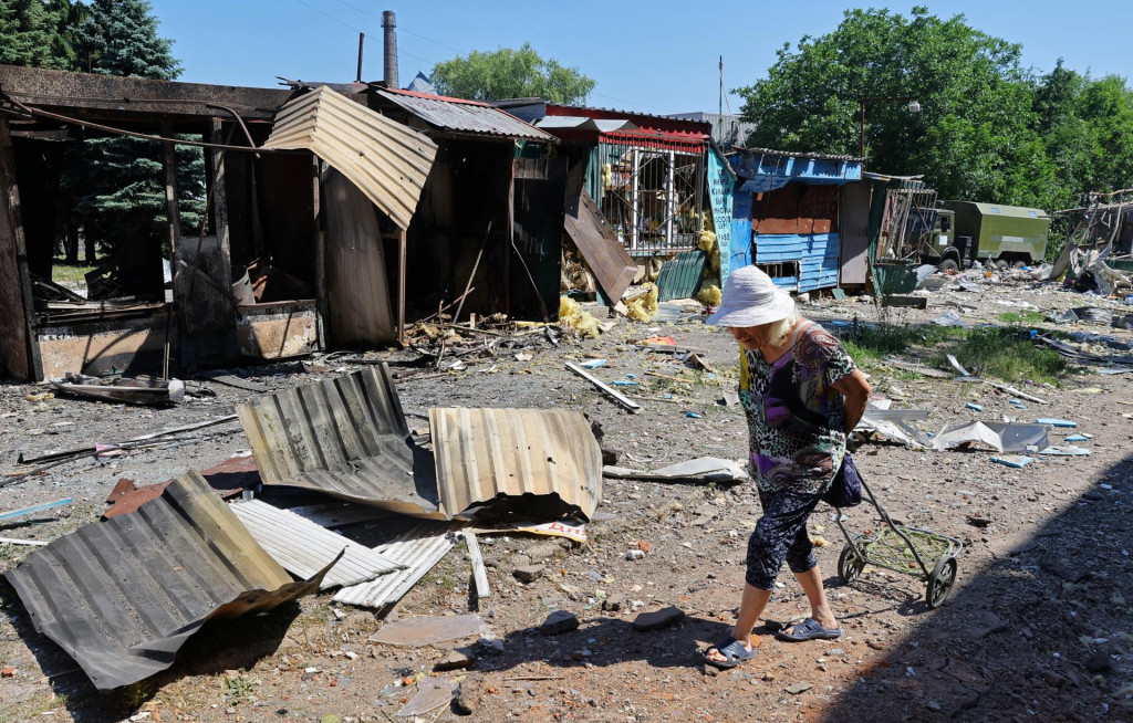 Zničené časti miest v Doneckej oblasti na Ukrajine. FOTO: Reuters
