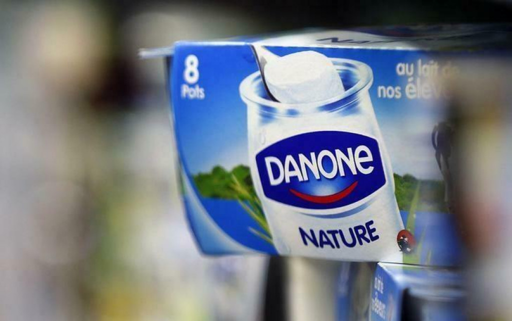 V obchode už čoskoro nebude možné nájsť všetky obľúbené príchute jogurtov od Danone. FOTO: Reuters