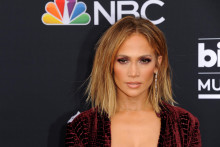 &lt;p&gt;Jennifer Lopez tvrdí, že jej vzťah s matkou nebol ani zďaleka jednoduchý.&lt;/p&gt;