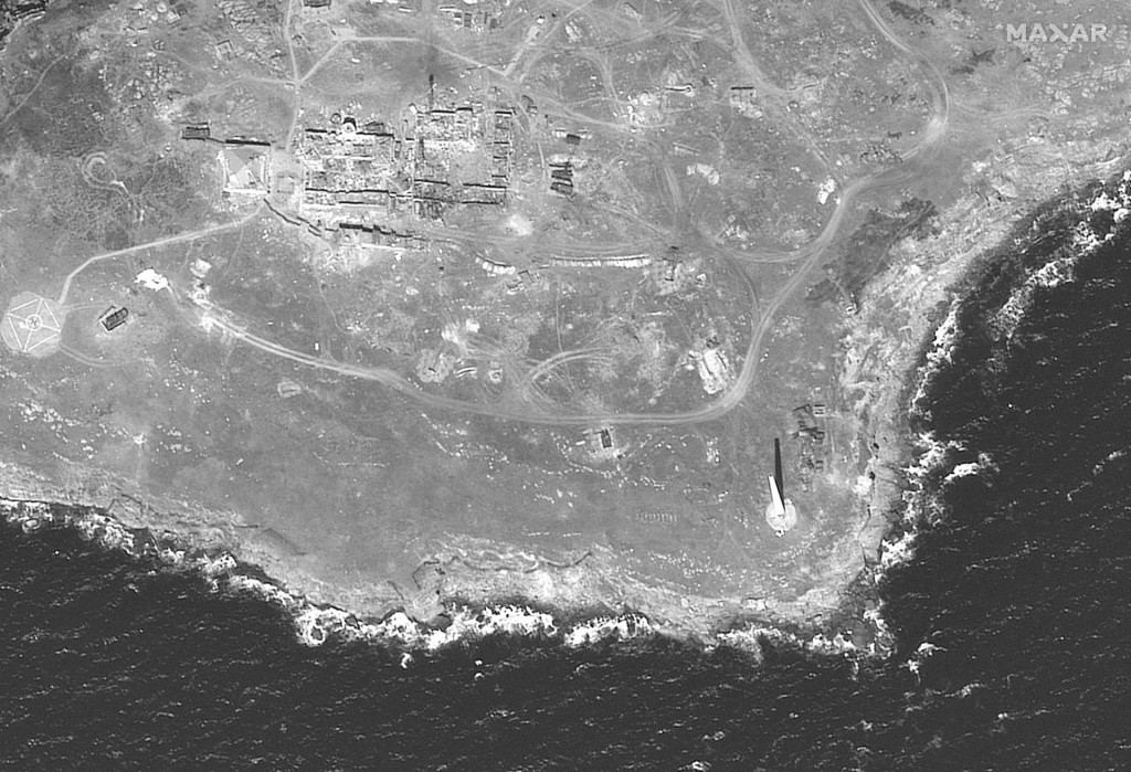 &lt;p&gt;Satelitná snímka ukazuje južný koniec Hadieho ostrova. FOTO: Reuters &lt;/p&gt;
