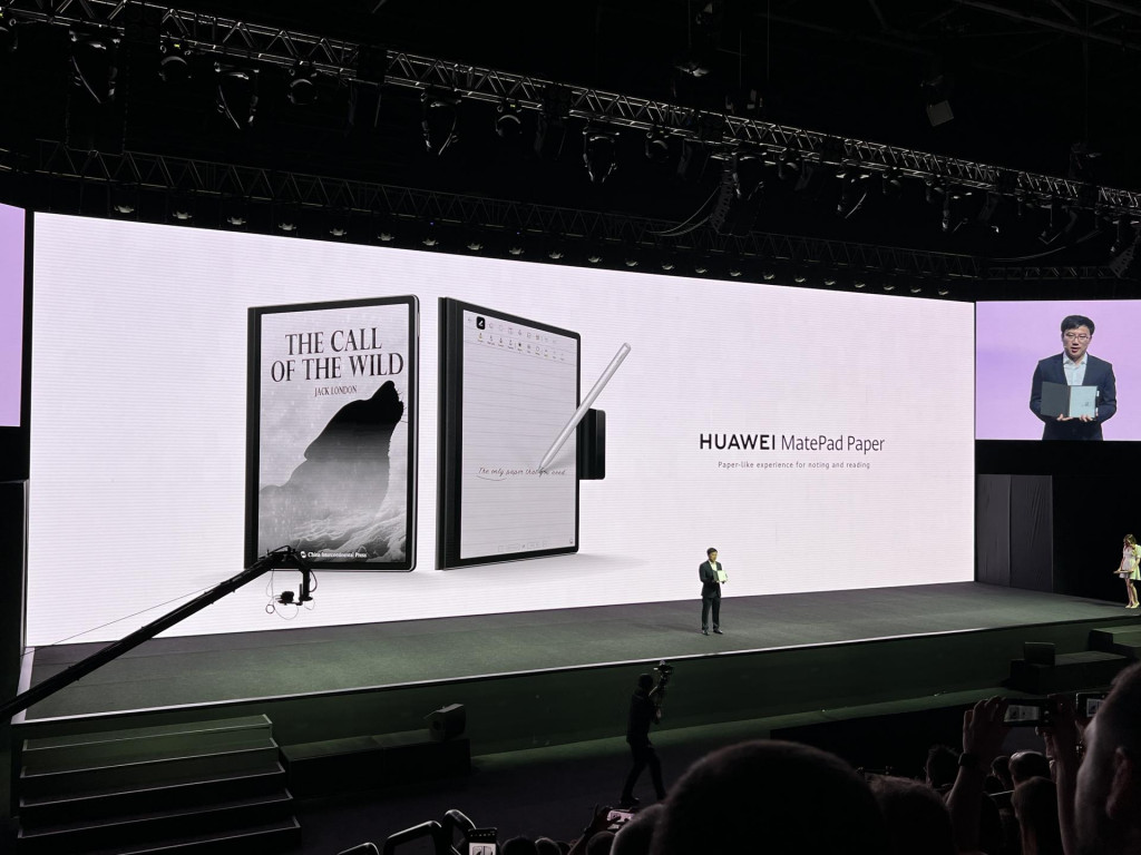 Huawei MatePad Paper je prvá čítačka od Huawei. Má e-ink displej.