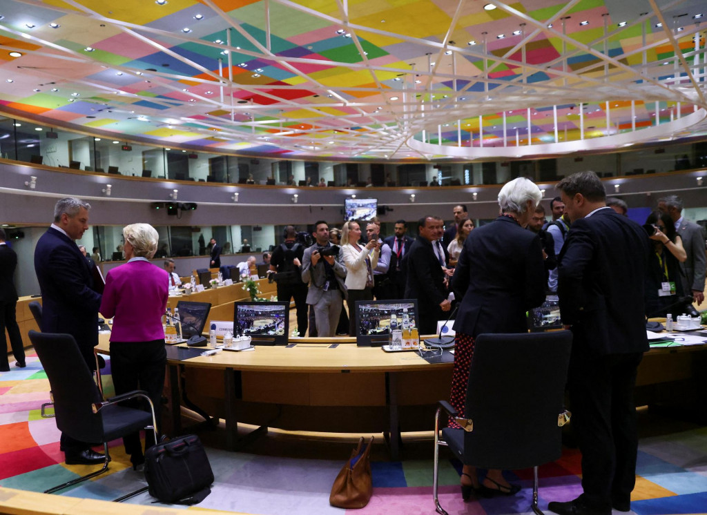 &lt;p&gt;Rokovanie lídrov EÚ. FOTO: Reuters&lt;/p&gt;