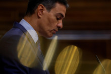 &lt;p&gt;Španielsky premiér Pedro Sánchez. FOTO: Reuters&lt;/p&gt;