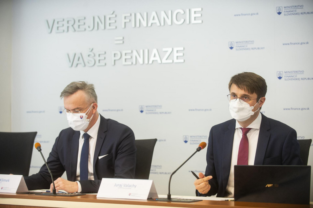 Marcel Klimek a Juraj Valachy. FOTO TASR/Jakub Kotian