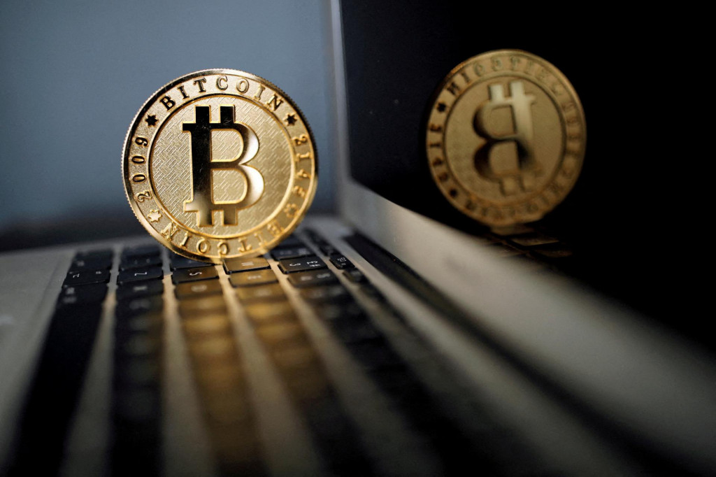 Bitcoin symbol. FOTO: Reuters