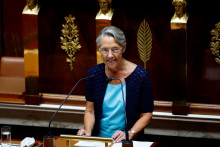 &lt;p&gt;French Prime Minister Elisabeth Borne delivers a speech during a debate on a no confidence motion against the French government tabled by opposition parties, at the National Assembly in Paris, France, July 11, 2022. REUTERS/Sarah Meyssonnier SNÍMKA: Sarah Meyssonnier&lt;/p&gt;