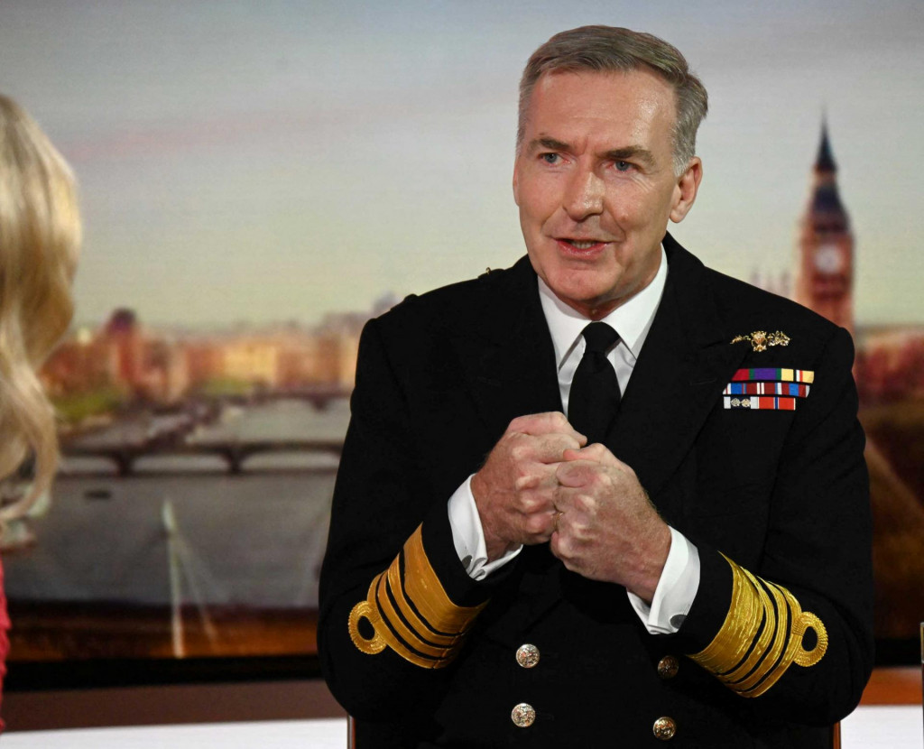 N&aacute;čeln&iacute;k gener&aacute;lneho &scaron;t&aacute;bu britsk&yacute;ch ozbrojen&yacute;ch s&iacute;l Tony Radakin. FOTO: Reuters