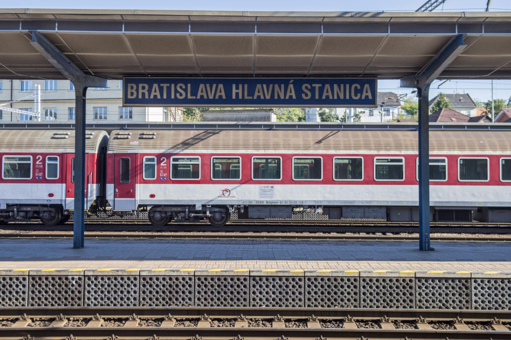 &lt;p&gt;Bratislavská Hlavná stanica&lt;/p&gt;