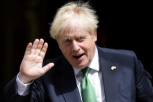 &lt;p&gt;Britský premiér Boris Johnson podal demisiu. FOTO: TASR/AP&lt;/p&gt;