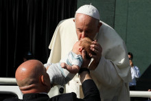 Pápež František v Kanade. FOTO: Reuters
