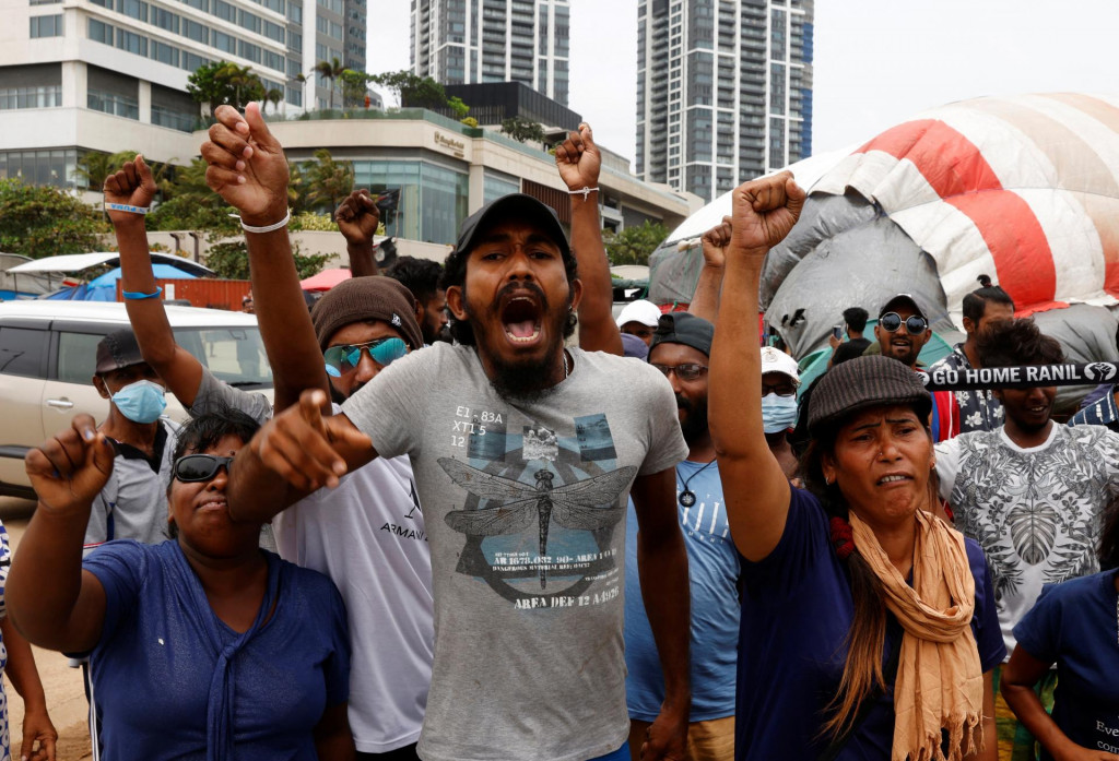 Srí Lankou lomcujú nepokoje. FOTO: Reuters