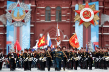 Slávnostný pochod ruskej armády. FOTO: Reuters