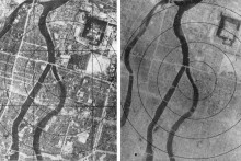 Letecké snímky pred a po zhodení bomby.