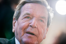 &lt;p&gt;Bývalý spolkový kancelár Gerhard Schröder. FOTO: TASR/DPA&lt;/p&gt;