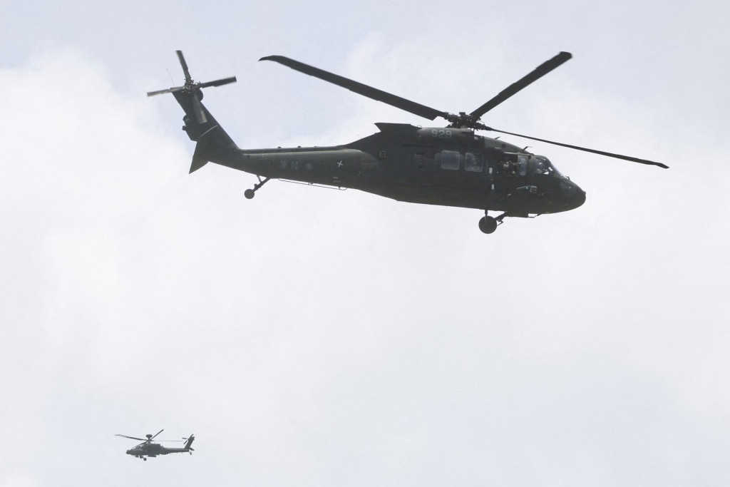Vojenský vrtuľník, ilustračný obrázok. FOTO: Reuters