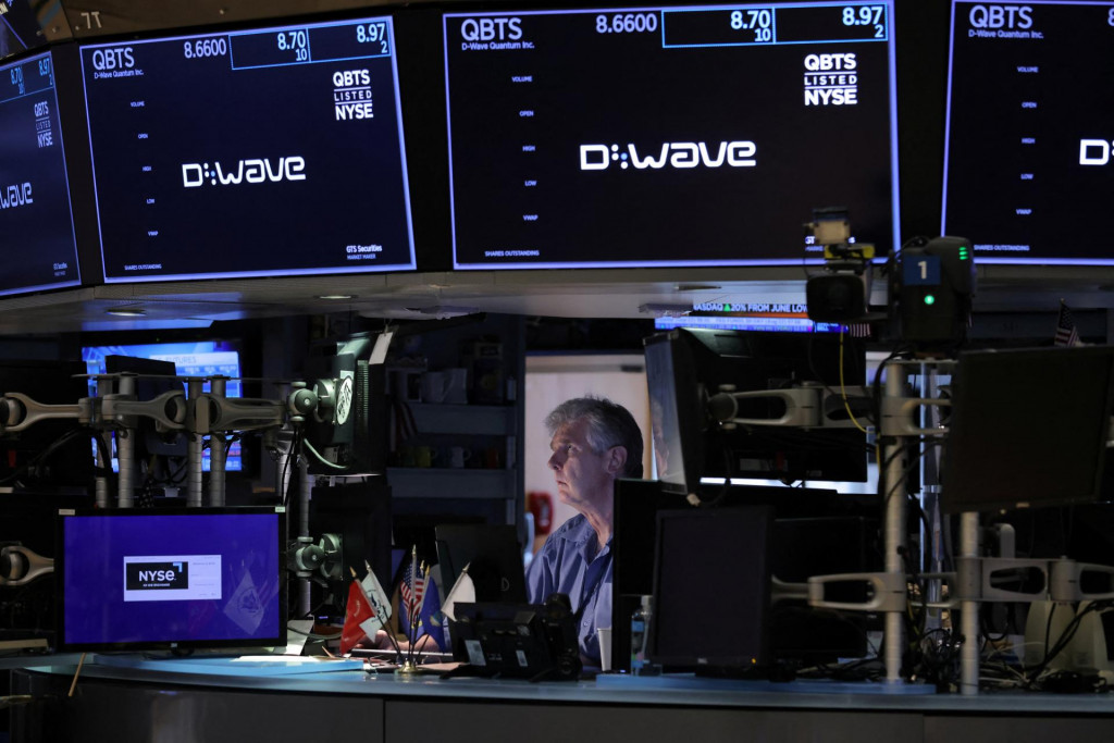 Obchodníkom na americkej burze cenných papierov v New Yorku v posledných dňoch ide karta. FOTO: Reuters