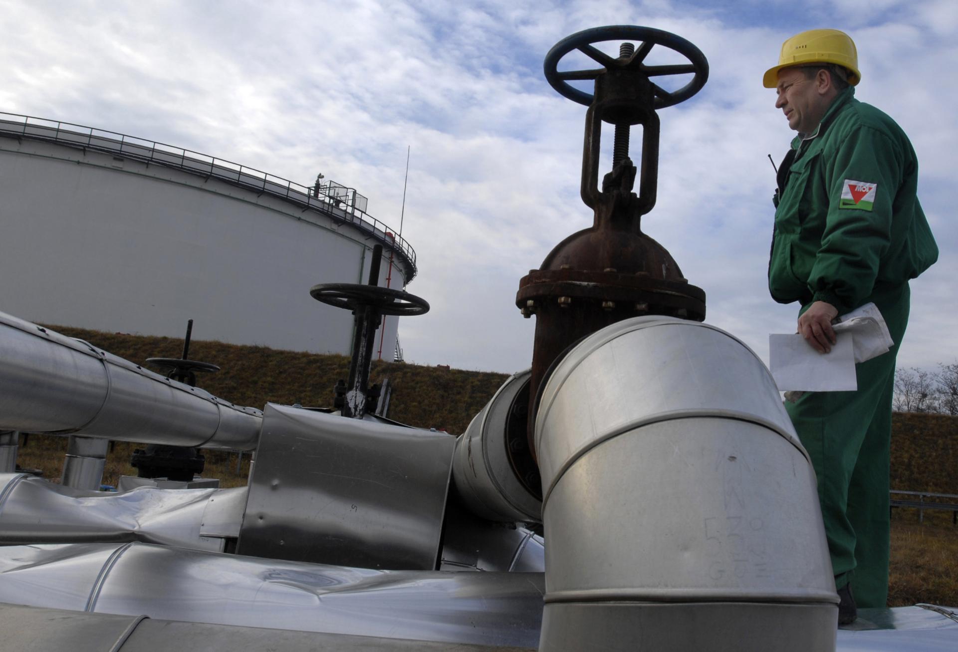 Dodávky ropy do Česka ropovodom Družba boli po ôsmich dňoch obnovené