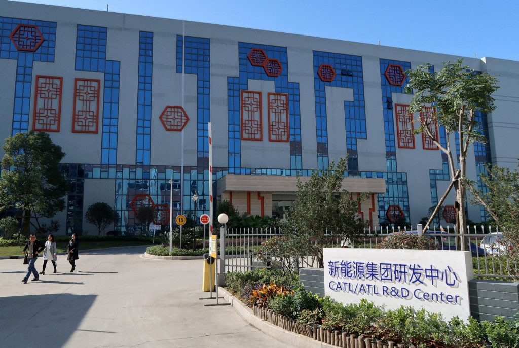 Centrum Contemporary Amperex Technology Ltd (CATL) v Ningde, provincia Fujian, Čína, 16. decembra 2016. FOTO: REUTERS