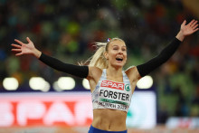 Slovenska Viktória Forster sa z postupu radovala viac ako niektorí majstri Európy po finále. FOTO: Reuters.
