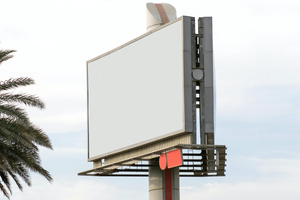 Programatický nákup billboardov by mal byť u nás dostupnejší.