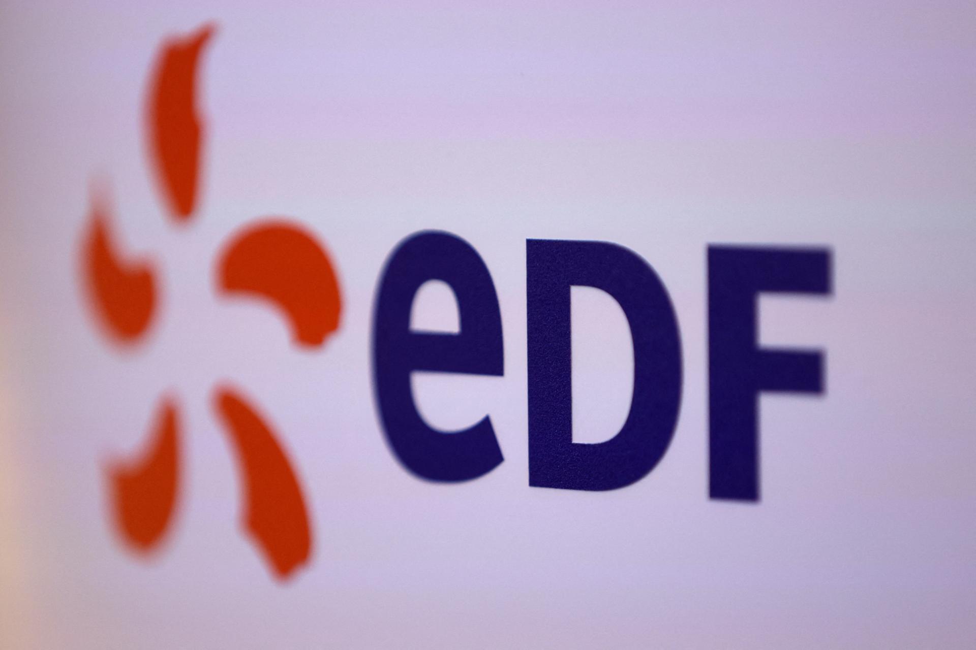 La nationalisation d’EDF se passe plus difficilement que ne le pensait Paris.  Les actionnaires minoritaires tentent de contester le prix de rachat