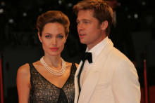 Angelina Jolie a Brad Pitt mali poriadne drsný vzťah.