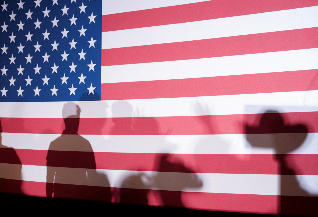 Vlajka USA. FOTO: REUTERS