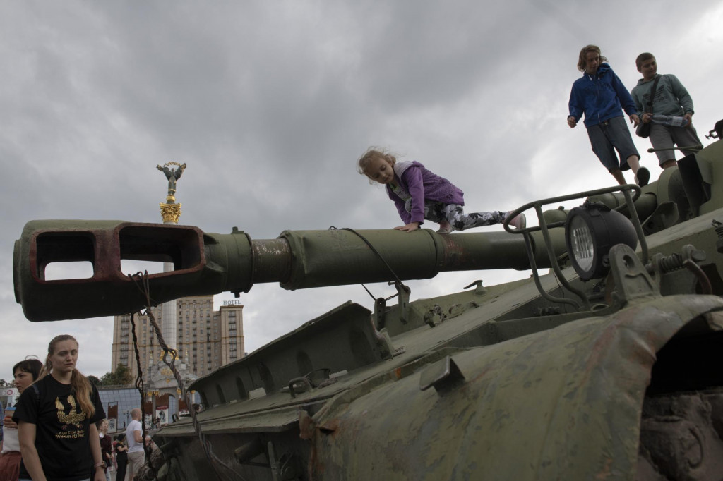 Tank na Ukrajine. FOTO: TASR/AP
