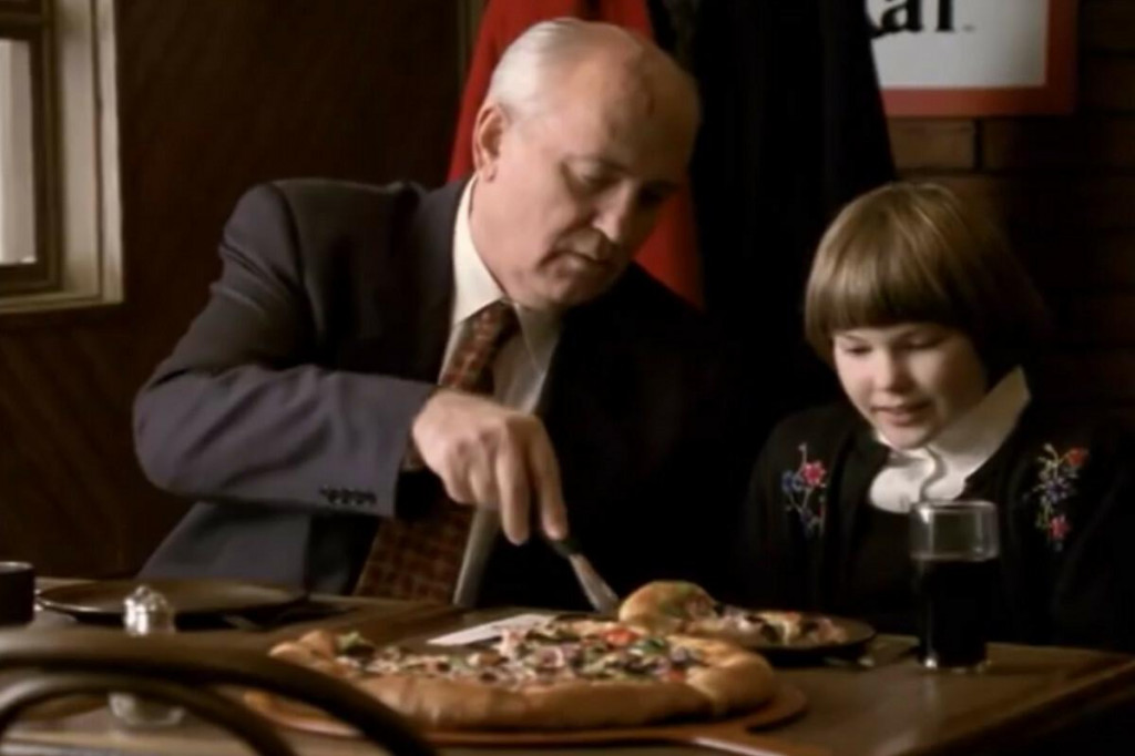 Gorbačov v reklame na americký fast food