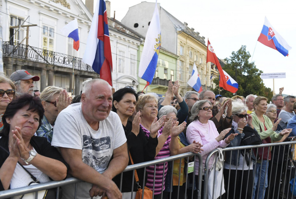 Protivládny protest na Hlavnej ulici v Košiciach 1. septembra 2022. FOTO: TASR/František Iván